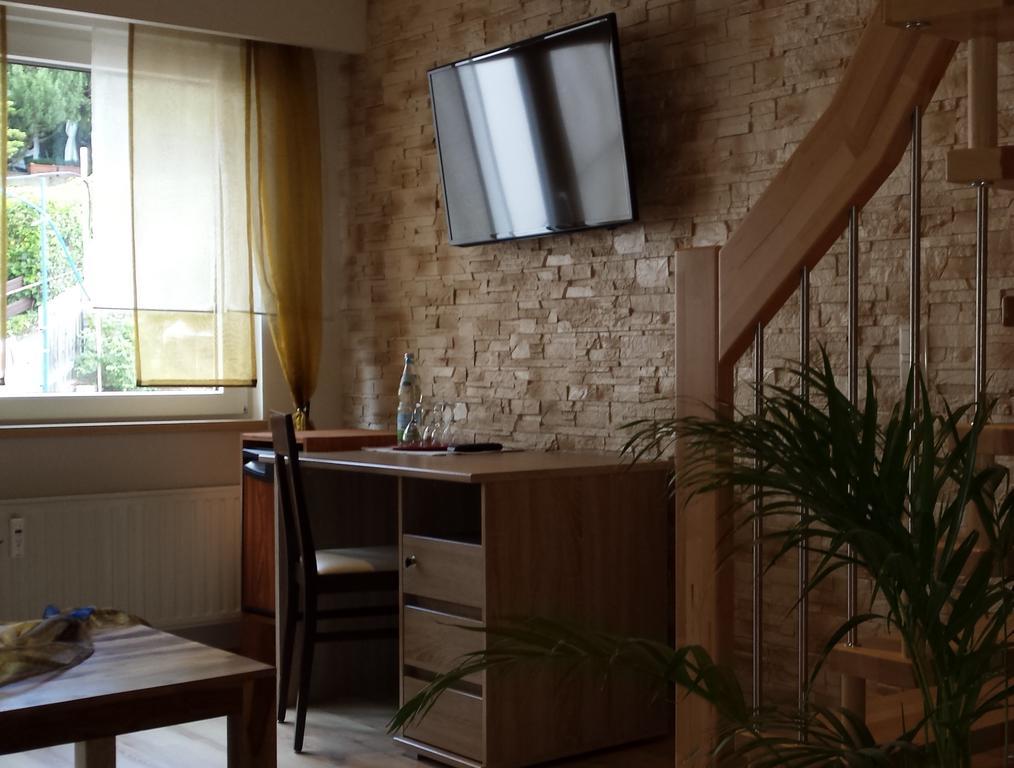 Wellnesshotel & Restaurant Hexenschopf لوفنغن الغرفة الصورة