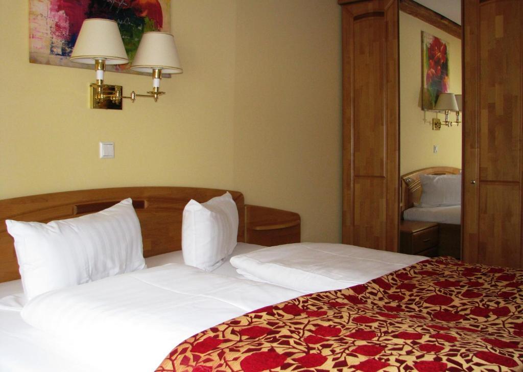 Wellnesshotel & Restaurant Hexenschopf لوفنغن المظهر الخارجي الصورة